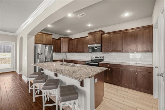 403 Shady Oak Circle, Cave Springs, AR 72718