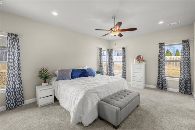 403 Shady Oak Circle, Cave Springs, AR 72718