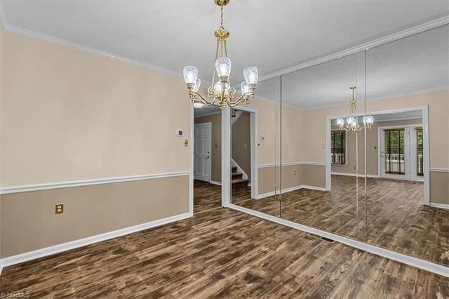 879 Brookleigh Court, Winston-salem, NC 27104