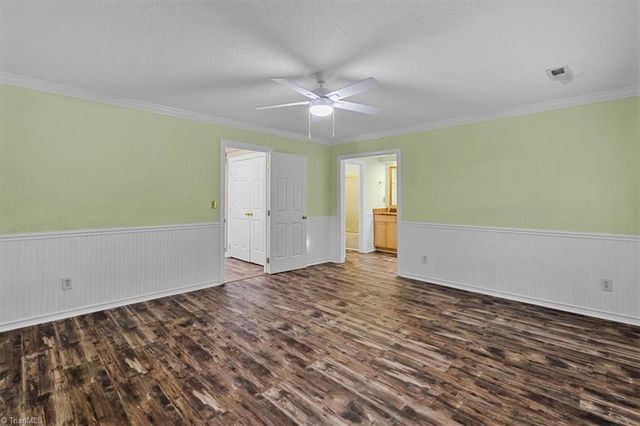 879 Brookleigh Court, Winston-salem, NC 27104