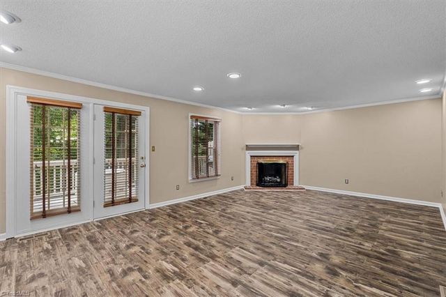 879 Brookleigh Court, Winston-salem, NC 27104