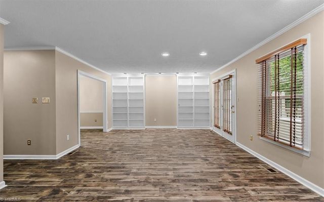 879 Brookleigh Court, Winston-salem, NC 27104