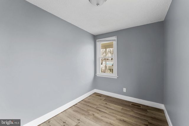 16 E 7TH AVE, Pine Hill, NJ 08021