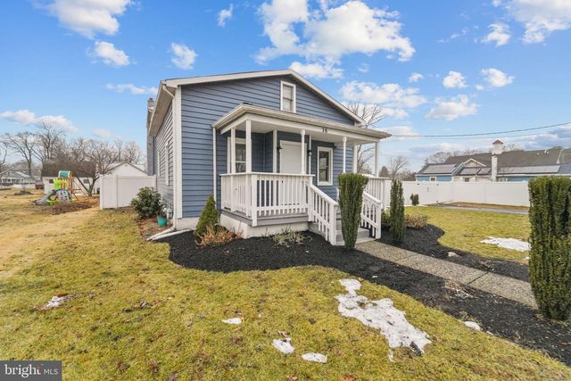 16 E 7TH AVE, Pine Hill, NJ 08021