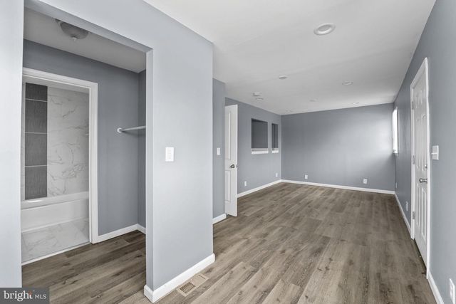 16 E 7TH AVE, Pine Hill, NJ 08021