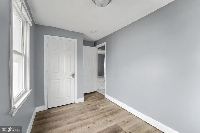 16 E 7TH AVE, Pine Hill, NJ 08021