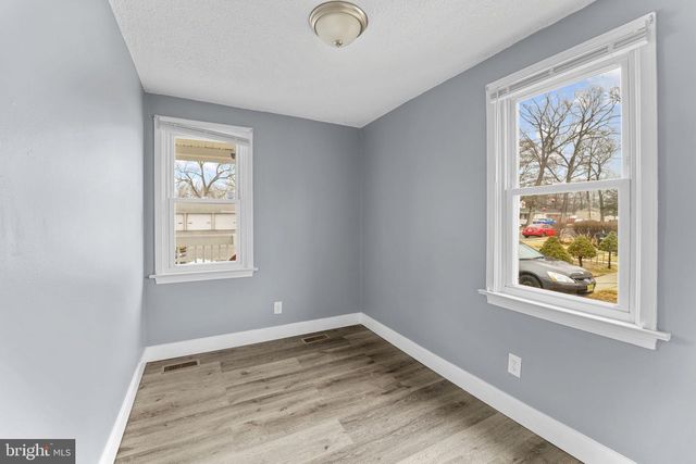 16 E 7TH AVE, Pine Hill, NJ 08021