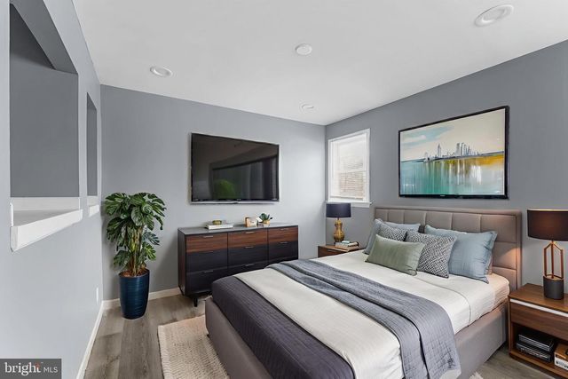 16 E 7TH AVE, Pine Hill, NJ 08021