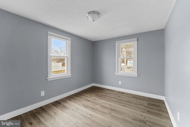 16 E 7TH AVE, Pine Hill, NJ 08021