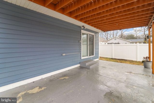 16 E 7TH AVE, Pine Hill, NJ 08021