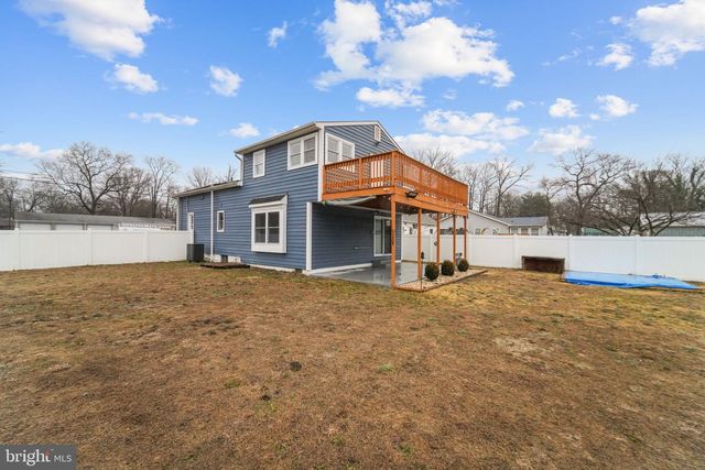 16 E 7TH AVE, Pine Hill, NJ 08021