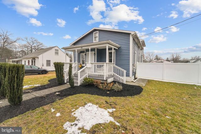 16 E 7TH AVE, Pine Hill, NJ 08021