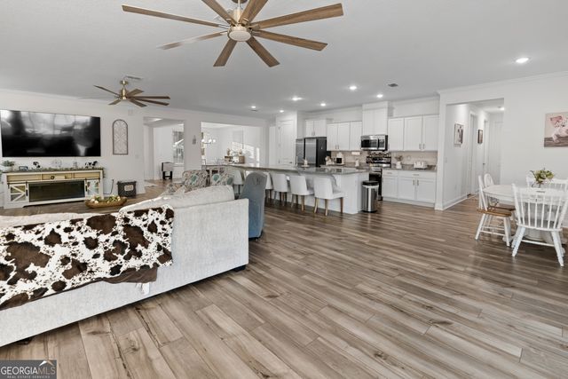 205 Starboard Court, Kingsland, GA 31548