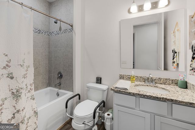 205 Starboard Court, Kingsland, GA 31548