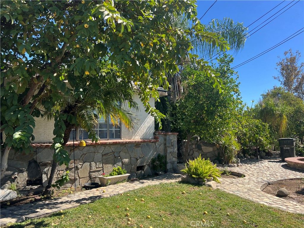 813 8th, San Fernando, CA 91340 — photo 3