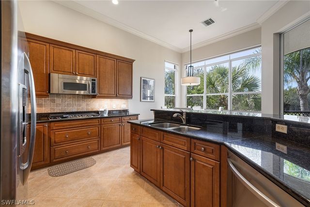 17015 Porta Vecchio WAY 201, Naples, FL 34110