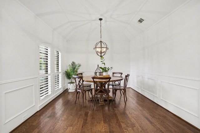 6419 Barfield Drive, Dallas, TX 75252