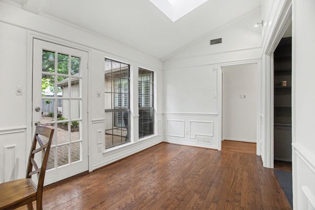 6419 Barfield Drive, Dallas, TX 75252