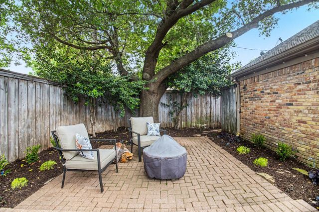 6419 Barfield Drive, Dallas, TX 75252