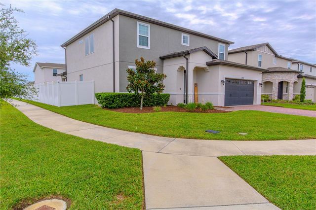1261 LONE PALM WAY, St Cloud, FL 34771