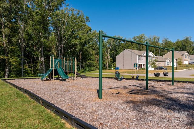 2949 Sherrills Stream Drive, Sherrills Ford, NC 28673