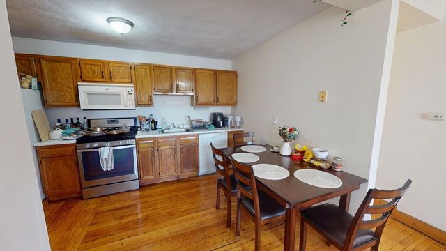 75 Nottinghill 2A, Boston, MA 02115