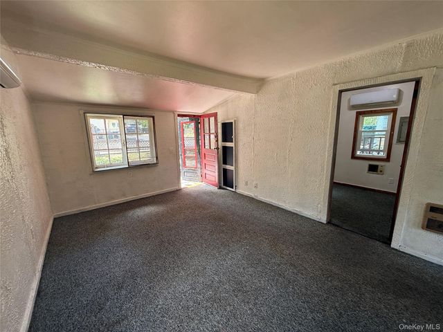 7 Connelly Drive, Lake Grove, NY 11755