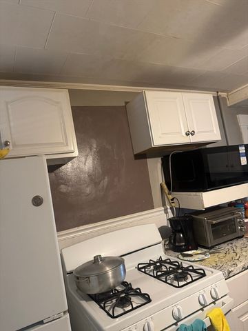 115 Beech, Fitchburg, MA 01420