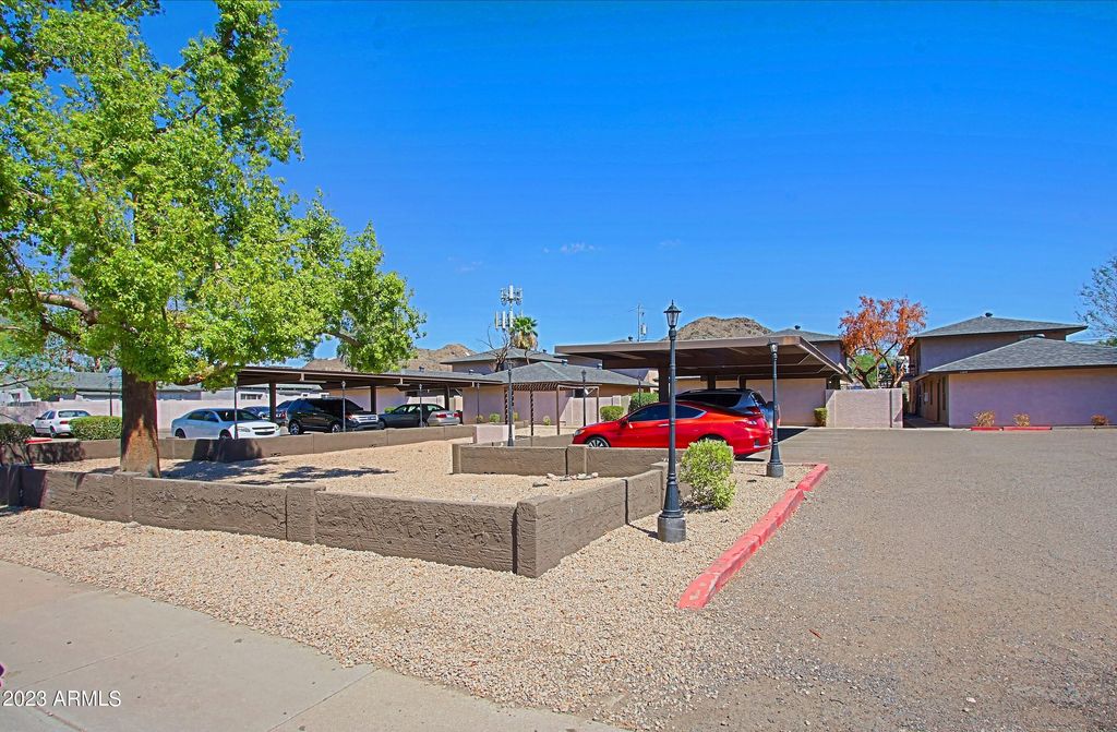 13207 N 21ST Place 6, Phoenix, AZ 85022