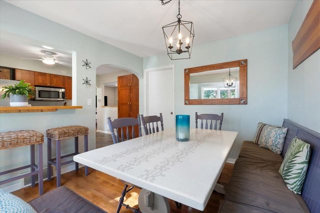 5133 Tomahawk Trail, Madison, WI 53705