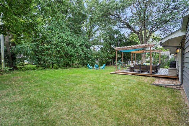 5133 Tomahawk Trail, Madison, WI 53705