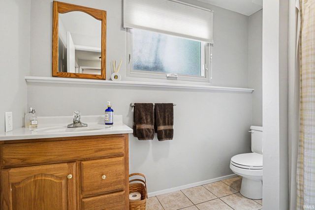 2009 Scottswood Circle, South Bend, IN 46617