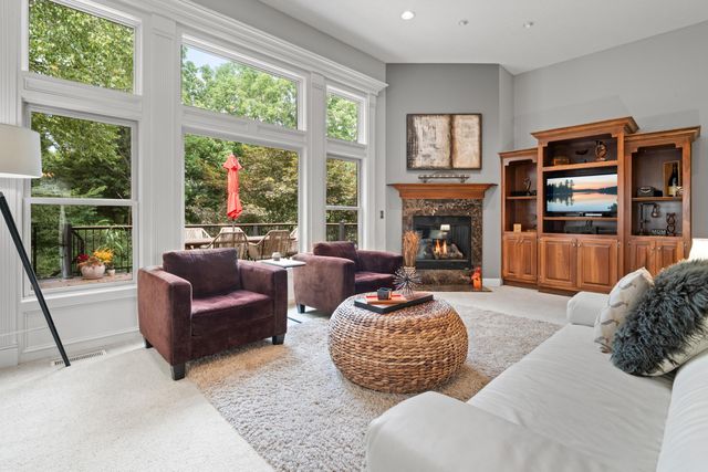 5295 Royal County Down, Westerville, OH 43082