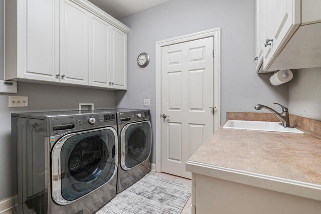 5295 Royal County Down, Westerville, OH 43082