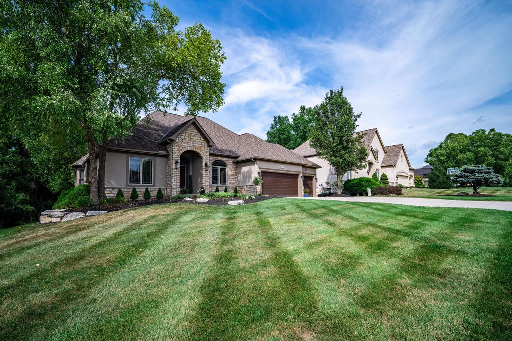 5295 Royal County Down, Westerville, OH 43082