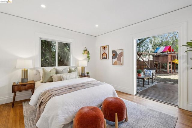 1909 San Antonio AVE, Berkeley, CA 94707