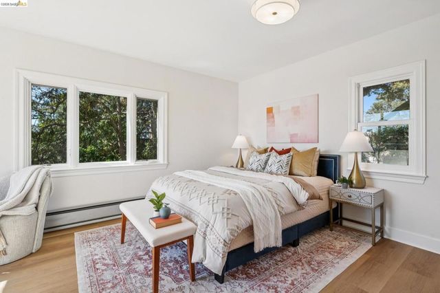 1909 San Antonio AVE, Berkeley, CA 94707