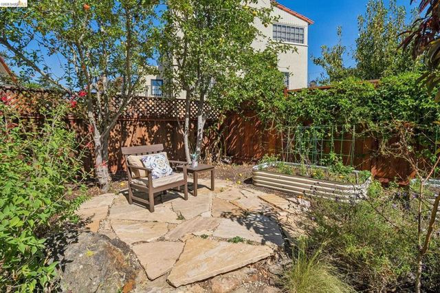 1909 San Antonio AVE, Berkeley, CA 94707
