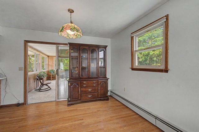 16 Colbert Street, Essex Junction, VT 05452