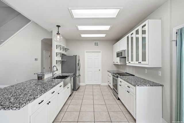 1620 Point Vw, Spring Branch, TX 78070