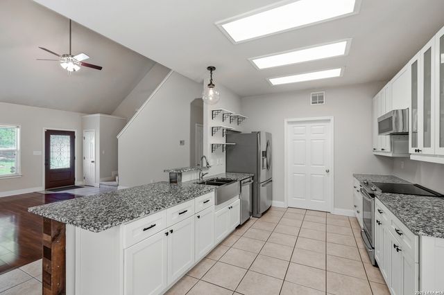 1620 Point Vw, Spring Branch, TX 78070