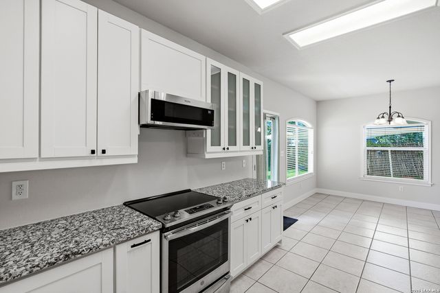 1620 Point Vw, Spring Branch, TX 78070