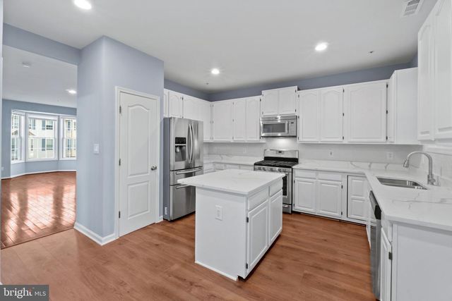 7910 BEACH PLUM LN, Severn, MD 21144