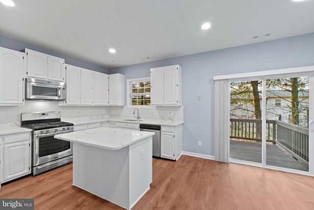 7910 BEACH PLUM LN, Severn, MD 21144