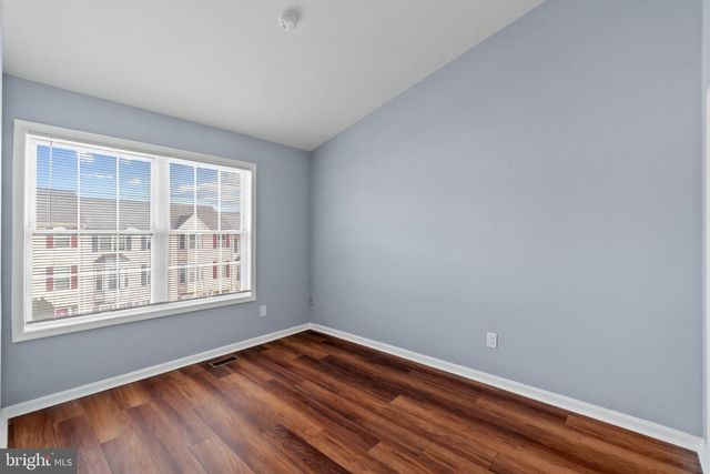 7910 BEACH PLUM LN, Severn, MD 21144