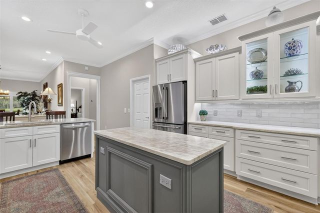 32 HICKORY HEAD HAMMOCK, The Villages, FL 32159