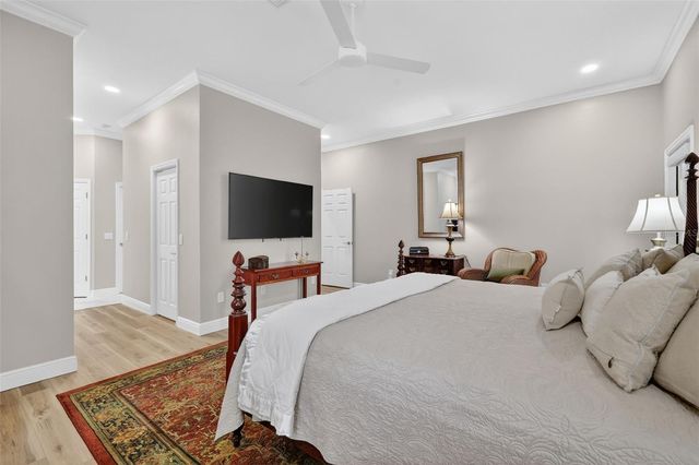 32 HICKORY HEAD HAMMOCK, The Villages, FL 32159