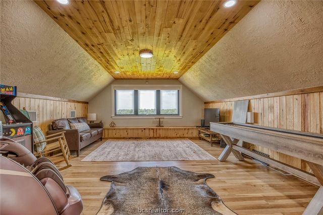 18581 William Penn Road, Washington, TX 77880