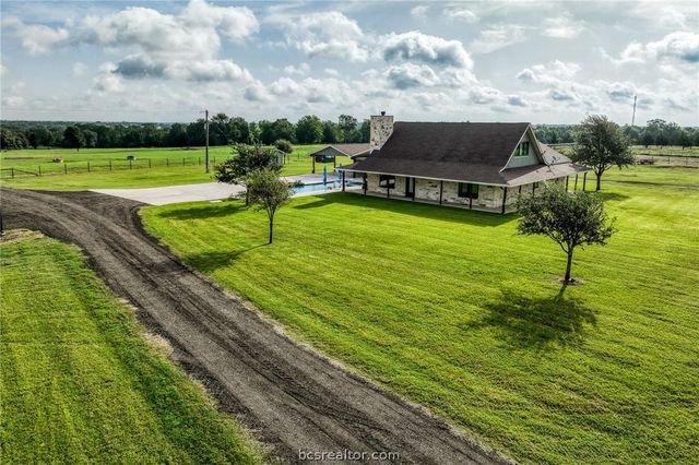18581 William Penn Road, Washington, TX 77880