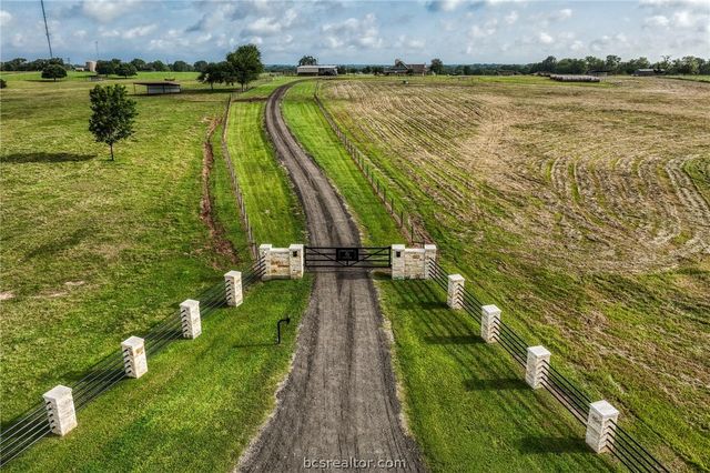 18581 William Penn Road, Washington, TX 77880